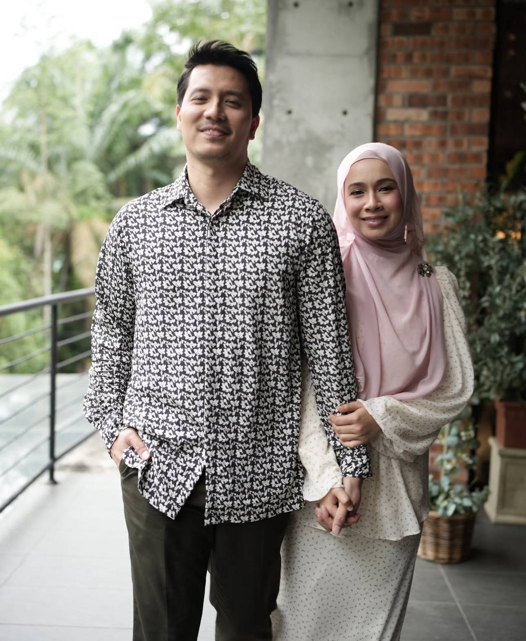 “Bukan Sekadar Mewakili Kami Berdua…,” – Fattah Amin & Amira Othman Jumpa Menteri Komunikasi, Seru Orang Ramai Jaga Adab Di Media Sosial