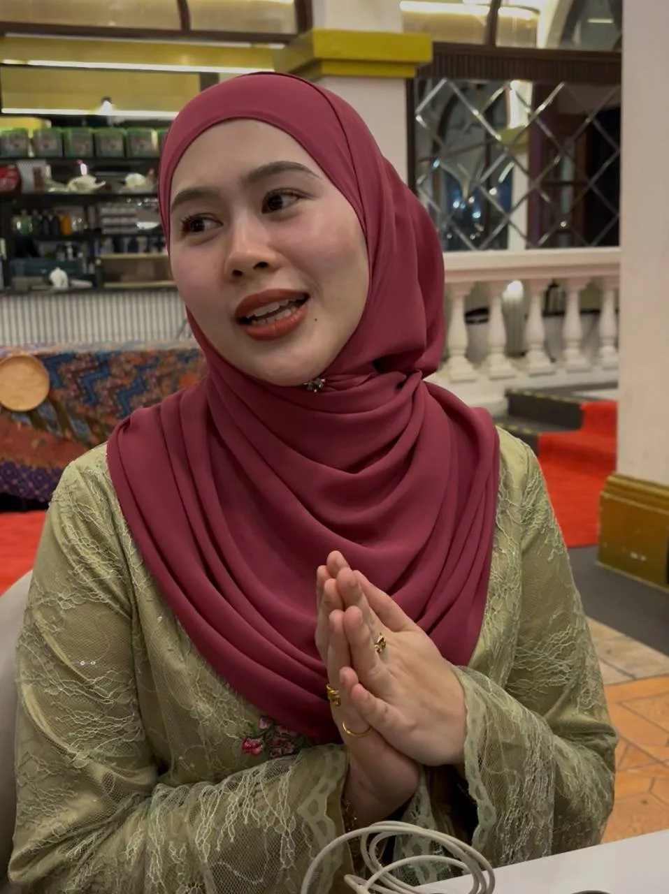 “Tiada Suasana Riuh Bila Nak Bergambar,” - Dr. Afifah Sambut Syawal Pertama Tanpa Anak-Anak, Akui Rasa Janggal 6 “Tiada Suasana Riuh Bila Nak Bergambar,” – Dr. Afifah Sambut Syawal Pertama Tanpa Anak-Anak, Akui Rasa Janggal