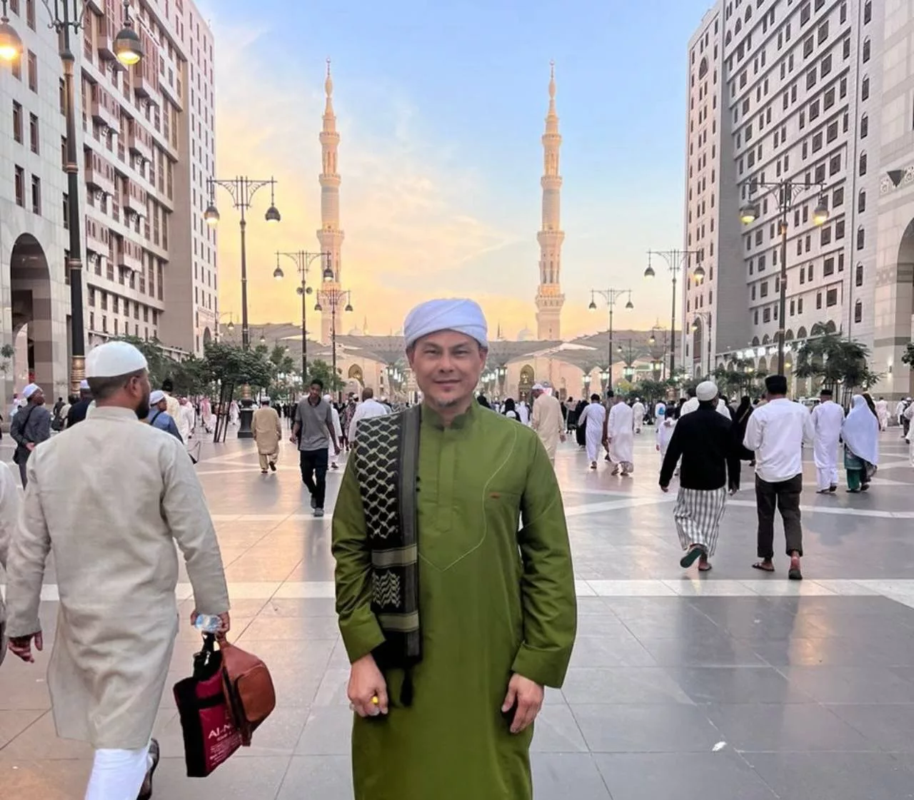 “Yang Perlu Dijaga Adalah Akidah,”- Adam Corrie Kongsi Kisah Pakai Tatu, Syukur Allah Jentik Hati Untuk Berubah