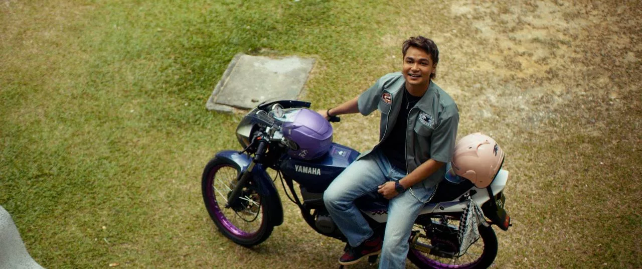 “Bila Mereka Besar Nanti…,” – RXZ Purple & Ekzos ‘Paip Senapang’ Kini Jadi Trend, Pengarah Sangkal Dakwaan Malaikat Malam Beri Pengaruh Buruk