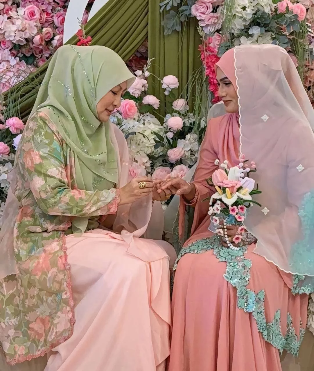 “Muda Lagi Anak Ini, Bila Ingin Melangkah Ke Fasa Seterusnya, Kami…,” – Abby Abadi Reda Danish Hakim Bertunang Pada Usia 23 Tahun