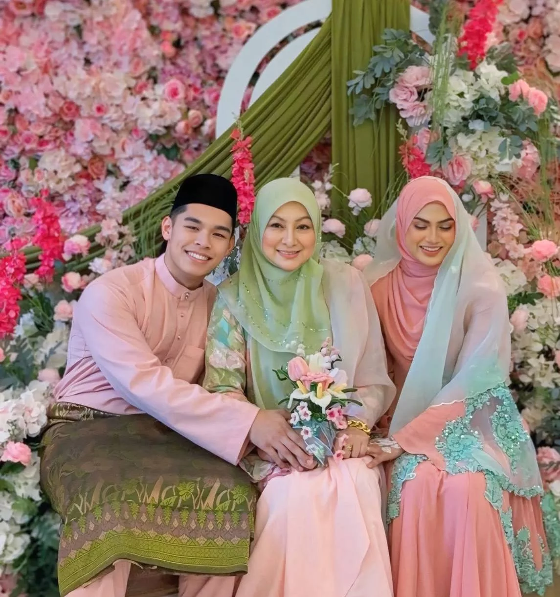 “Muda Lagi Anak Ini, Bila Ingin Melangkah Ke Fasa Seterusnya, Kami…,” – Abby Abadi Reda Danish Hakim Bertunang Pada Usia 23 Tahun