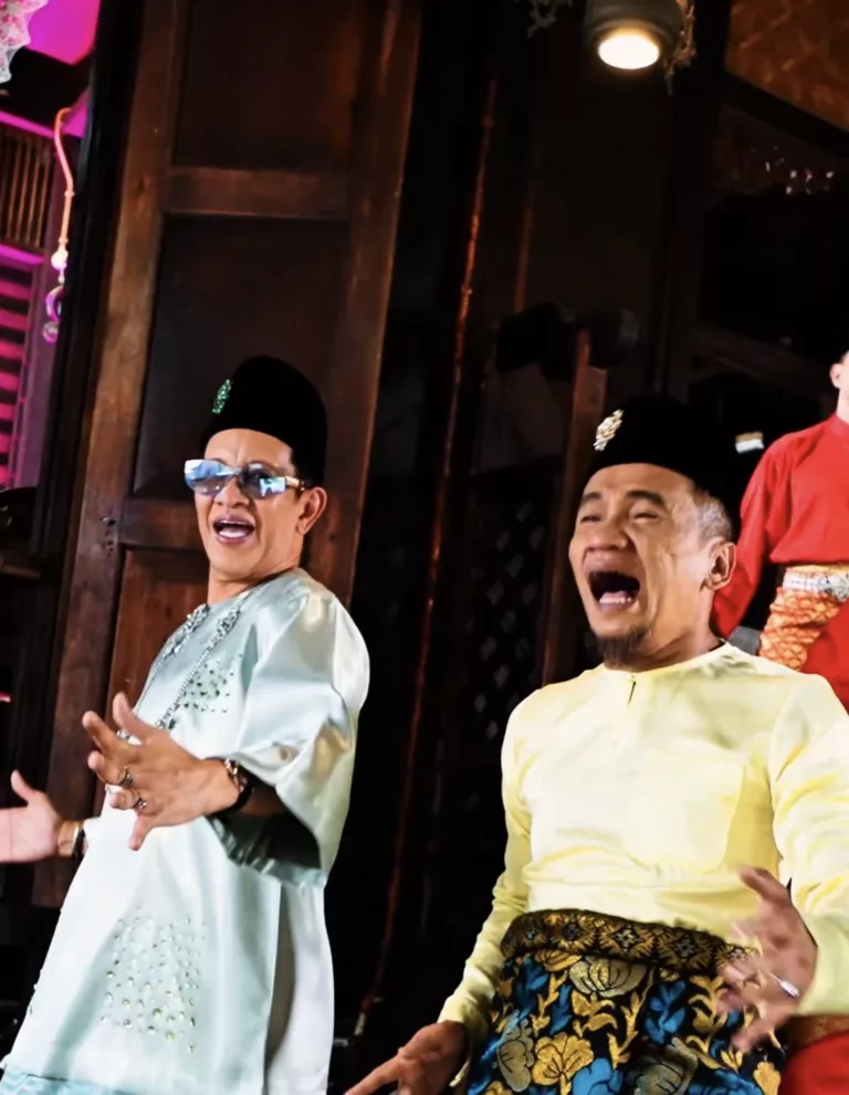 Roslan Shah Lancar Lagu Khas Buat Peminat Gen-Z ‘Alamak Terlepas Bus Raya’, Inspirasi Kisah Benar Dirinya 20 Tahun Dulu