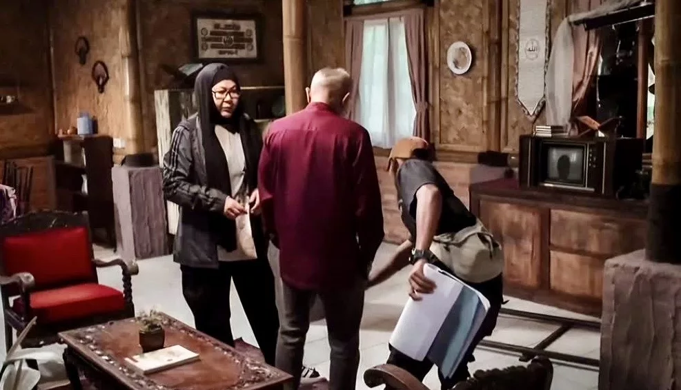 "Tiada Kena Mengena...,"- Erma Fatima Tepis Dakwaan Drama Arahannya Ada Kaitan Dengan Da’i Syed 9 “Tiada Kena Mengena…,”- Erma Fatima Tepis Dakwaan Drama Arahannya Ada Kaitan Dengan Da’i Syed