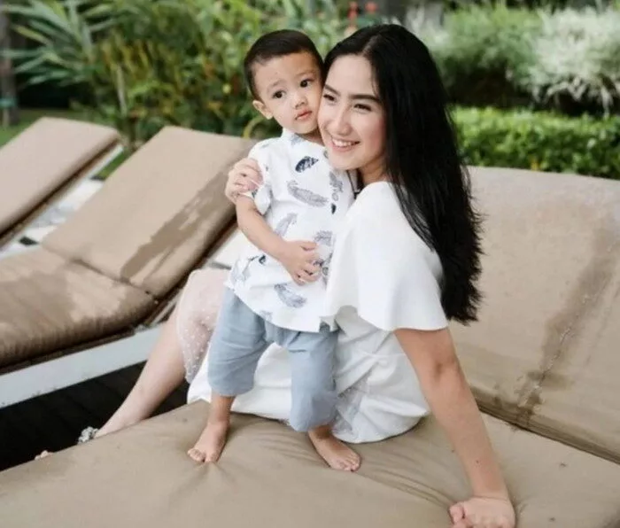 “Alhamdulillah…”- Pelakon Tamara Tyasmara Syukur Hukuman Terhadap Pembunuh Anaknya Kekal