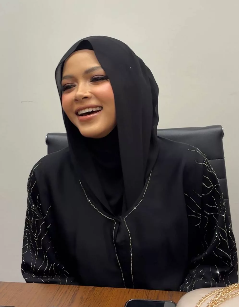 “Saya Kena Lebih Berhati-Hati, Dulu Tak Pandang Sangat,” - Ira Kazar Cari Bakal Suami Yang Bijak Urus Konflik 7 “Saya Kena Lebih Berhati-Hati, Dulu Tak Pandang Sangat,” – Ira Kazar Cari Bakal Suami Yang Bijak Urus Konflik