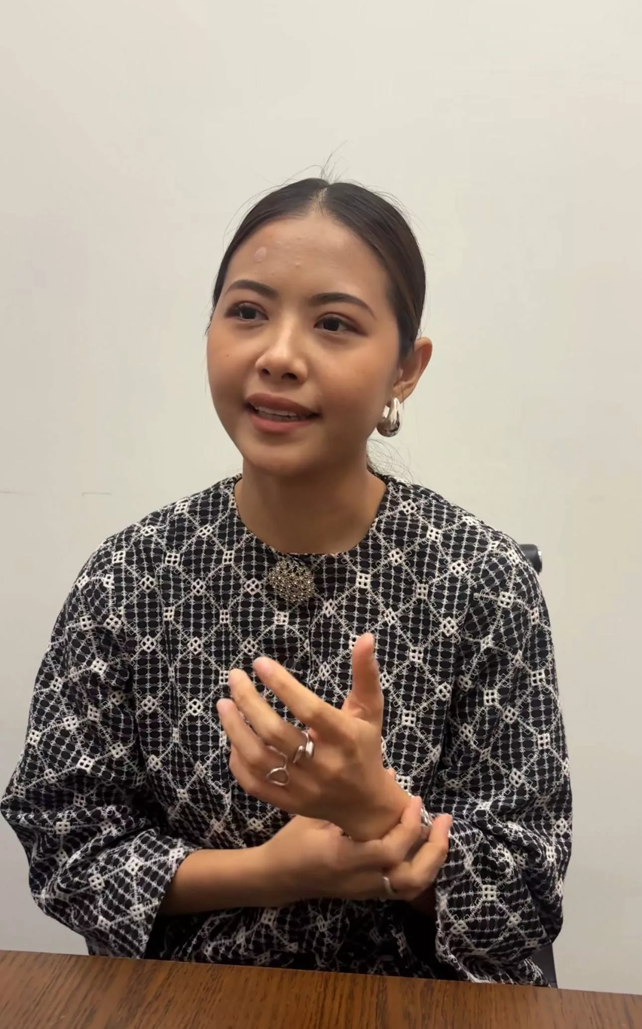 “Menang Kalah, Belakang Cerita…,” – Bakal Berdepan Petinju Indonesia, Trisha Ooi Berlatih Hampir Setahun… Menangis Kena Jaga Makan!