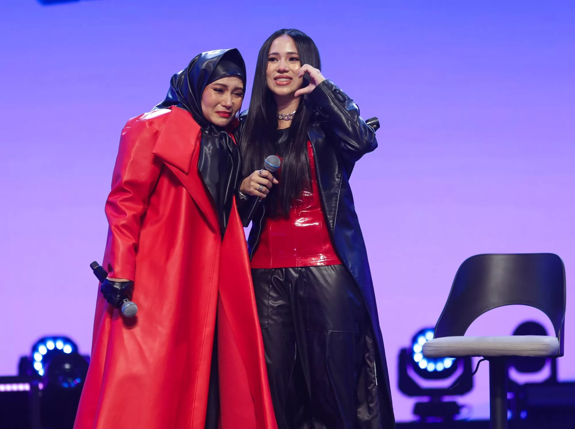 “Sejak Dulu Sudah Terpisah…,” – Pertama Kali Sepentas Dengan Ameng, Azeva Sebak! TTMM2 Jadi Asbab Satukan Keluarga