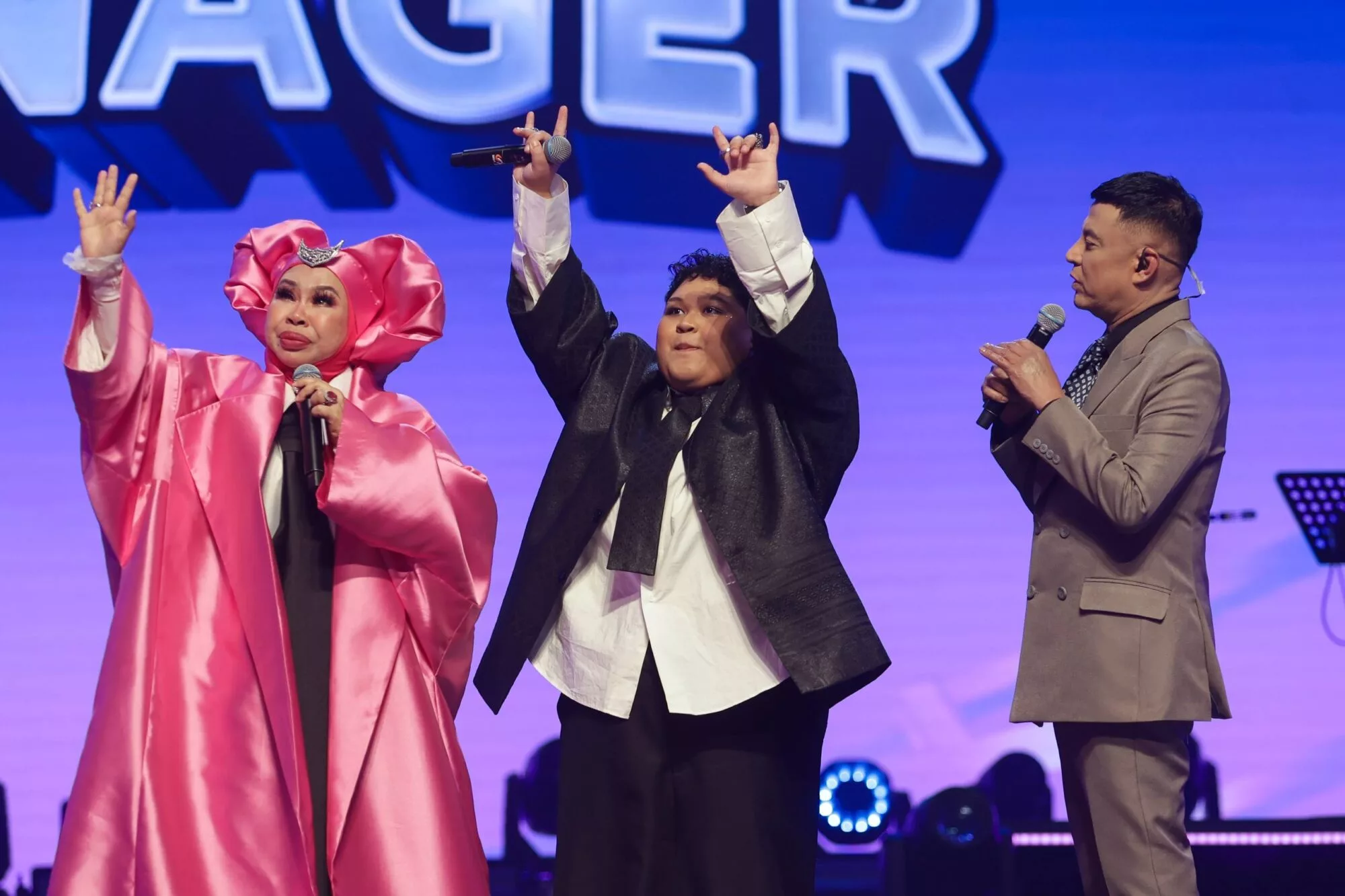 “Dia Sentiasa Bersangka Baik…,” – Vida Anggap Azar Azmi Lurus Bendul, Puji Kesungguhan Mahu Bangkit Dalam Hidup