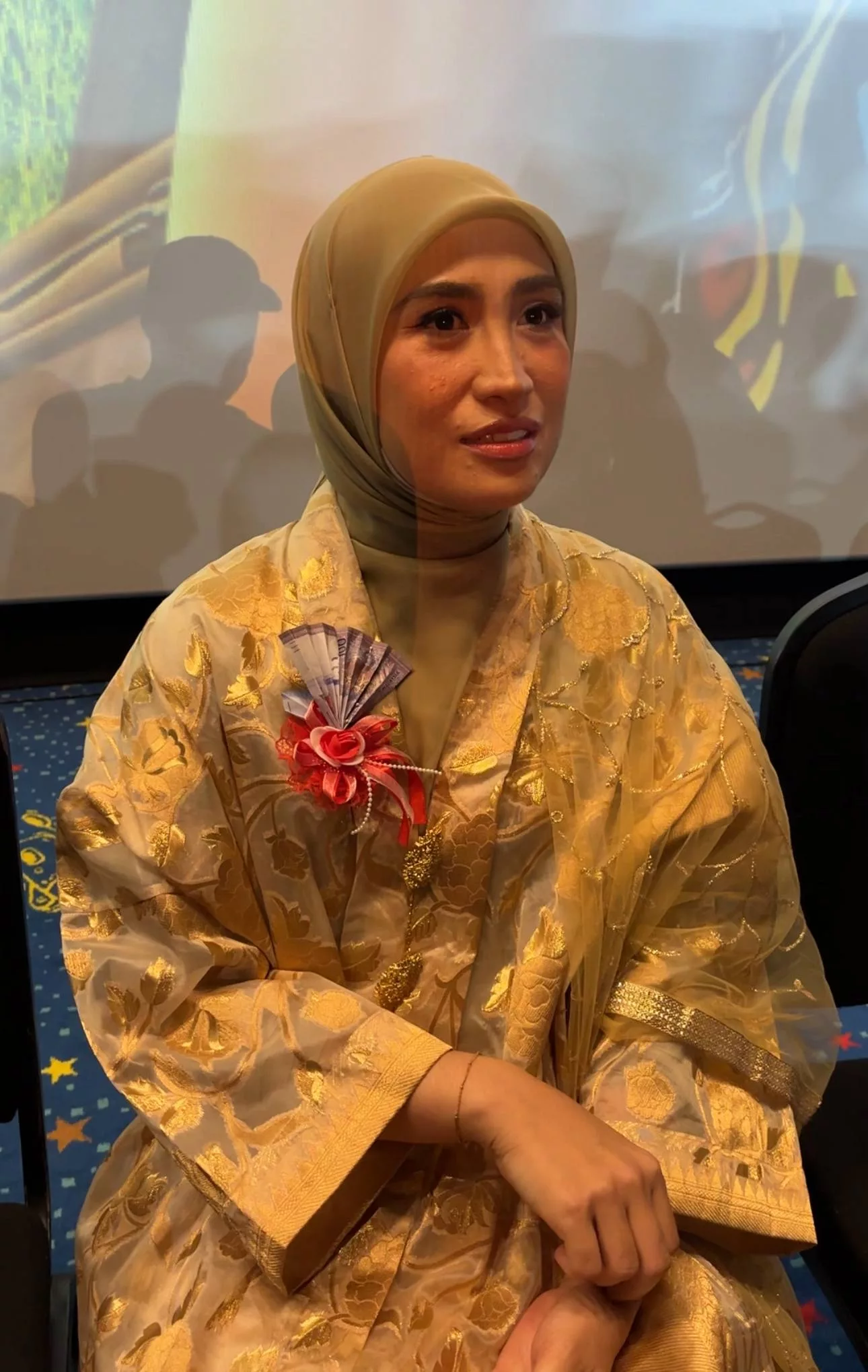 “Ke Arah Lebih Serius, Belum Lagi,” – Ozlynn Ulas Hubungan Ariq Bersama Wanita Dublin, Rupanya Sudah Peluk Islam Sebelum Ramadan Lalu