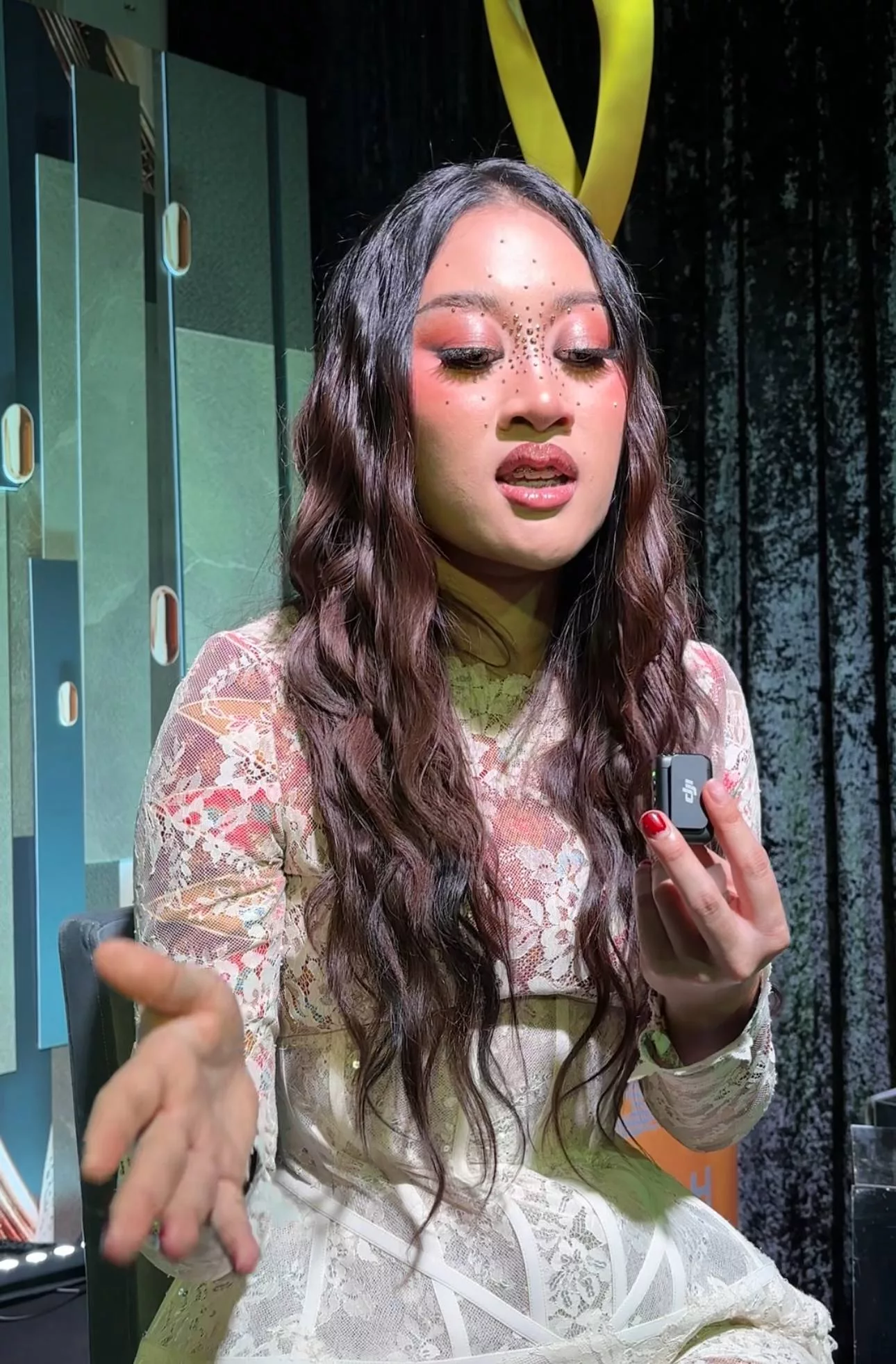 “Kalau Jodoh, Tak Ke Mana…,” – Semakin Akrab, Aisha Retno Ulas Hubungan Dengan Imranul Effendy