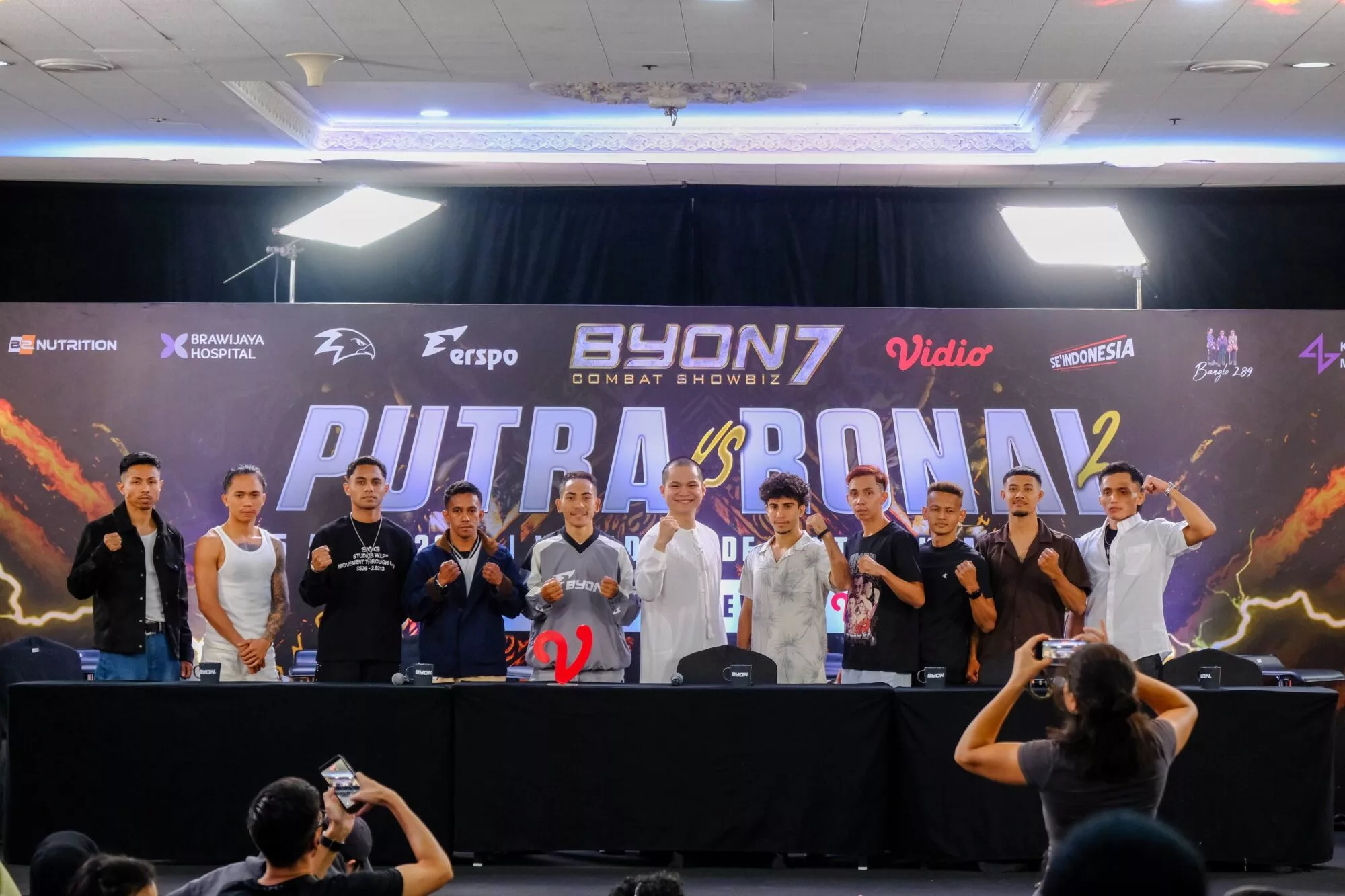 Kharisma Music Teruja Bawakan BYON7 Ke Kuala Lumpur, Aksi Petarung Malaysia & Indonesia Jadi Tumpuan