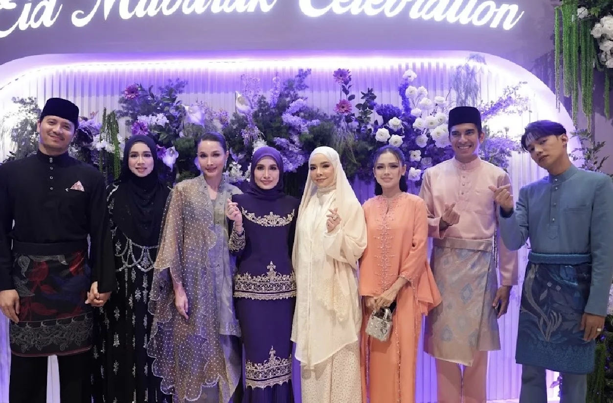 “Kadang-Kadang Orang Penat Dengan Kerja Harian. Bila menonton cerita ringan, Boleh Beri Rasa Tenang…,” – Datuk Adzliana