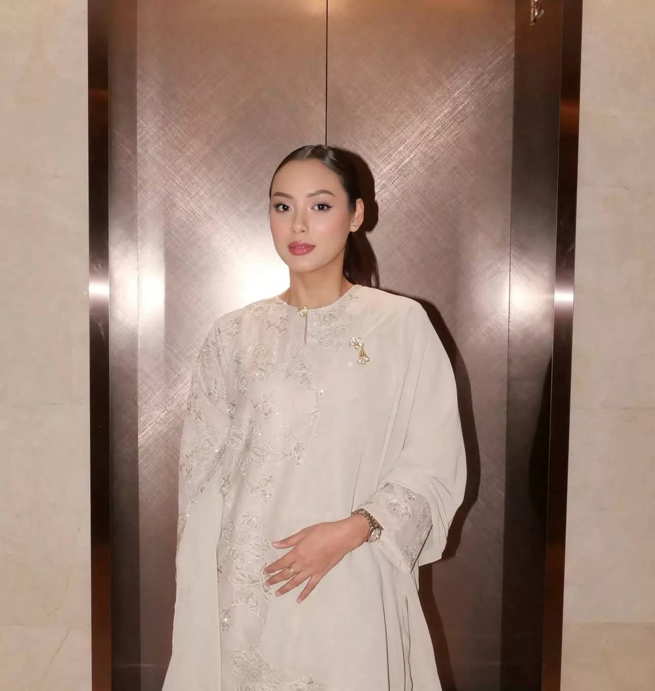 “Saya Juga Manusia Biasa, Lalui Hari Rollercoaster,” – Penjelasan Terhadap Dakwaan Sombong, Ezzanie Jasny Sentiasa Hargai Sokongan Peminat