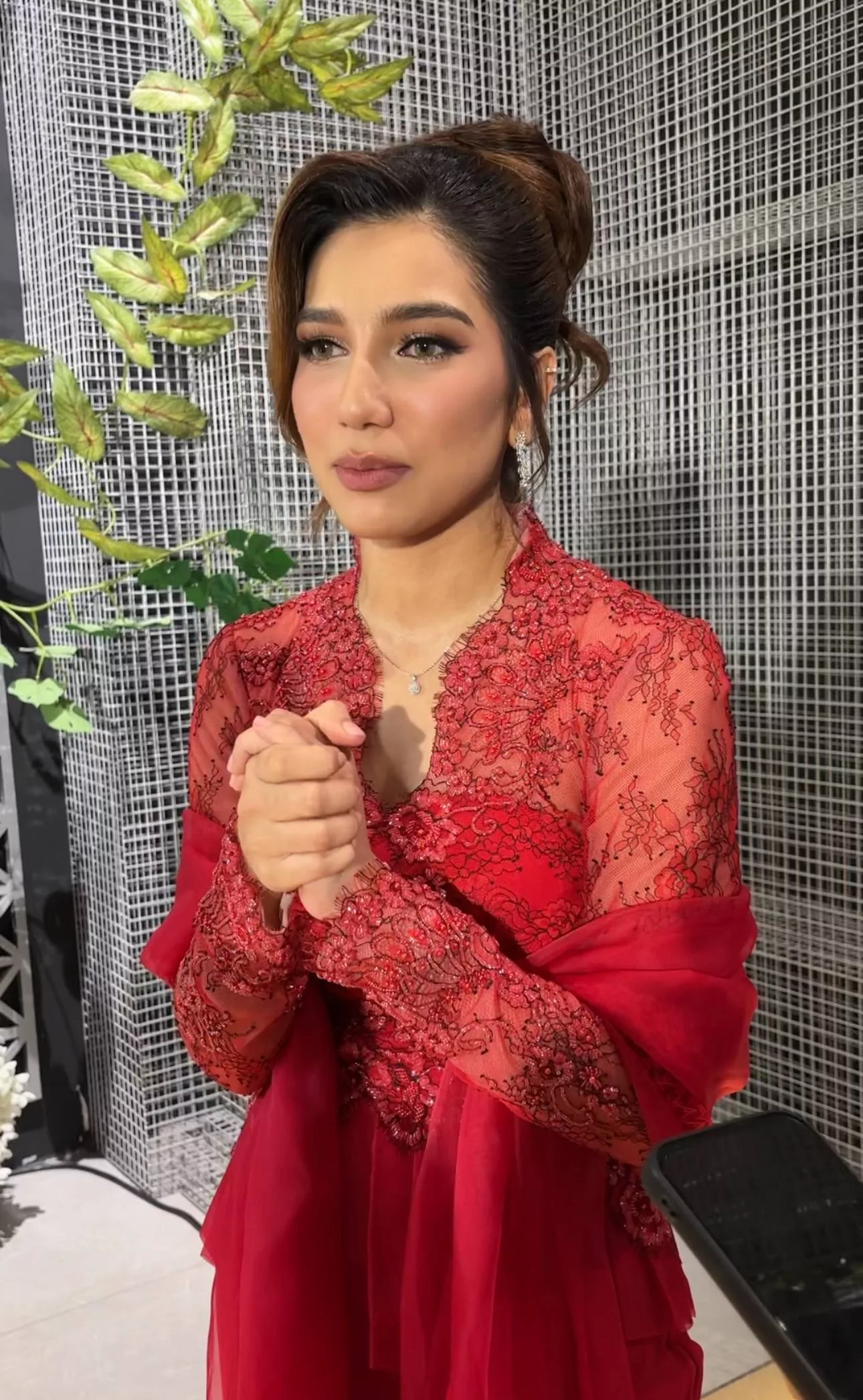 Elisya Sandha Puji Komitmen Kerja Aliff Aziz, Tolak Tepi Hal Peribadi! – “Melangkah Masuk Ke Set, Kita Kena Jadi Profesional.”