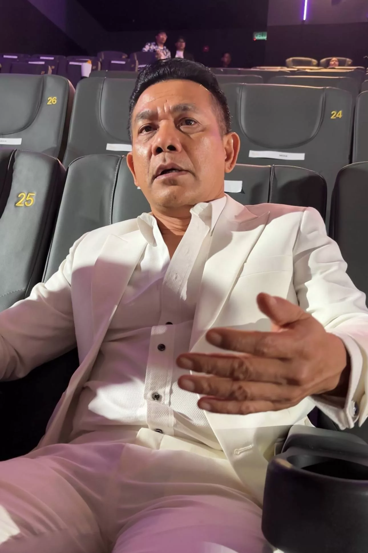 “Tiada Artis Yang Sombong, Takkan Nak Senyum Memanjang,” – Rosyam Nor Dedah Realiti Sebenar