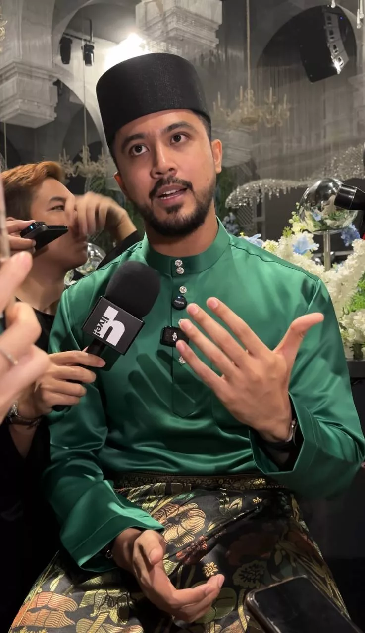 “Saya Banyak Sebut Nama Mereka Dalam Doa, Lihat Foto Dan Video Waktu Kecil,” - Aliff Aziz Ulas Soal Anak-Anak 6 “Saya Banyak Sebut Nama Mereka Dalam Doa, Lihat Foto Dan Video Waktu Kecil,” – Aliff Aziz Ulas Soal Anak-Anak