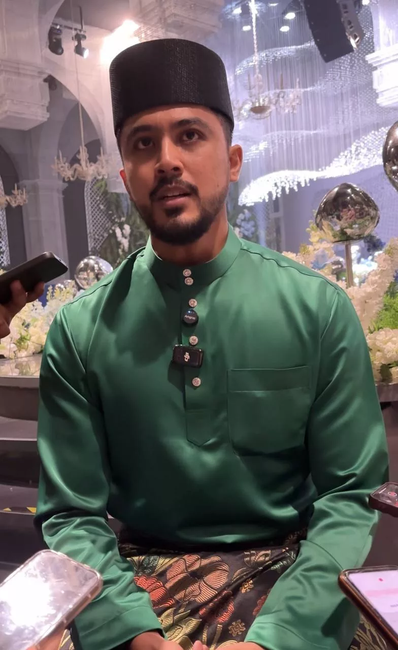 “Saya Banyak Sebut Nama Mereka Dalam Doa, Lihat Foto Dan Video Waktu Kecil,” - Aliff Aziz Ulas Soal Anak-Anak 7 “Saya Banyak Sebut Nama Mereka Dalam Doa, Lihat Foto Dan Video Waktu Kecil,” – Aliff Aziz Ulas Soal Anak-Anak