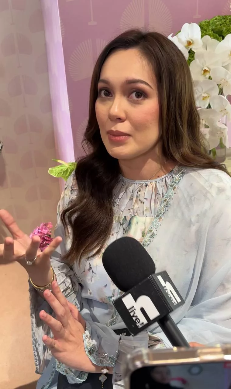 “Doakan Saya Berjaya Hingga Ke Akhir…,” - Nelydia Senrose Sebak Kongsi Fasal Kehamilan, Percaya Rezeki Allah 6 “Doakan Saya Berjaya Hingga Ke Akhir…,” – Nelydia Senrose Sebak Kongsi Fasal Kehamilan, Percaya Rezeki Allah