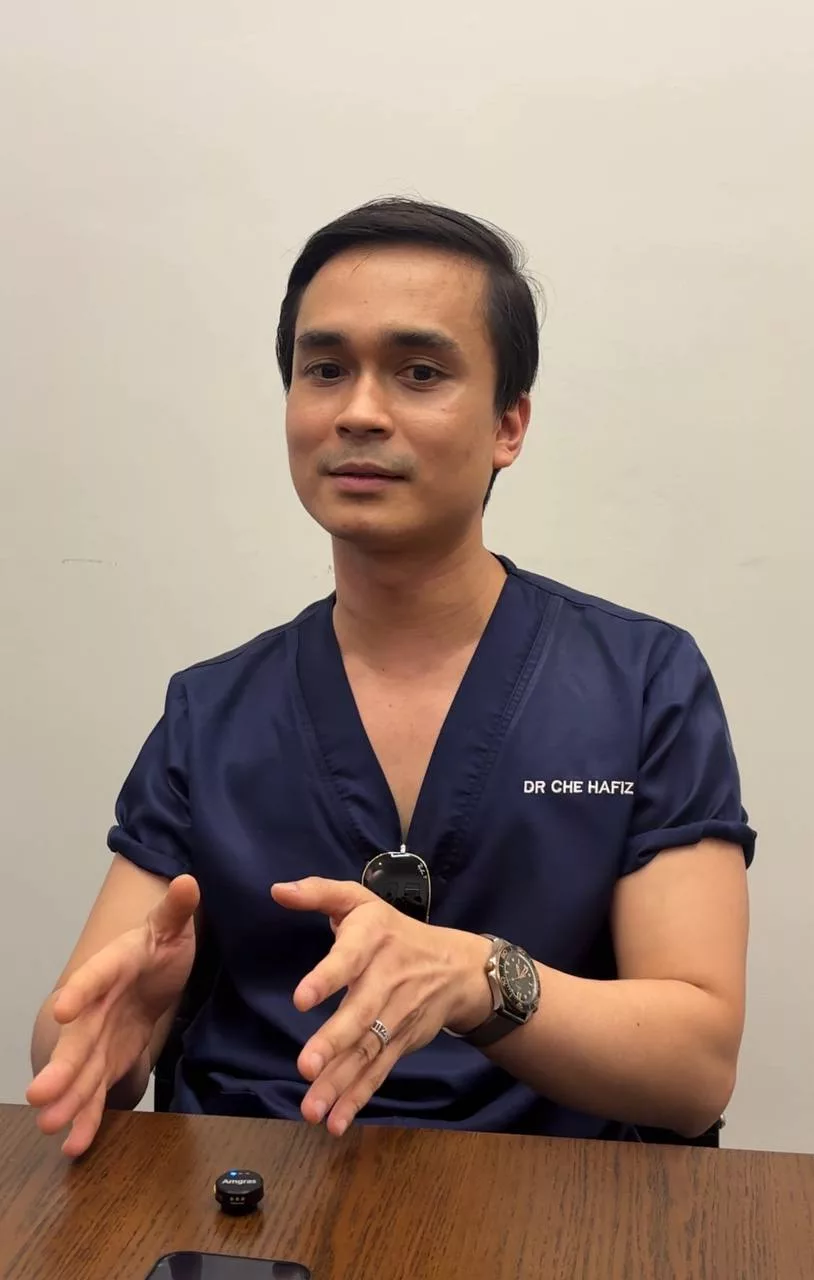 “Kita Okay, Cuma…,” - Dr. Che Hafiz Tolak Dakwaan Rumah Tangga Bersama Julia Farhana Sedang Bergolak, Anggap Ujian Lumrah Perkahwinan 6 “Kita Okay, Cuma…,” – Dr. Che Hafiz Tolak Dakwaan Rumah Tangga Bersama Julia Farhana Sedang Bergolak, Anggap Ujian Lumrah Perkahwinan
