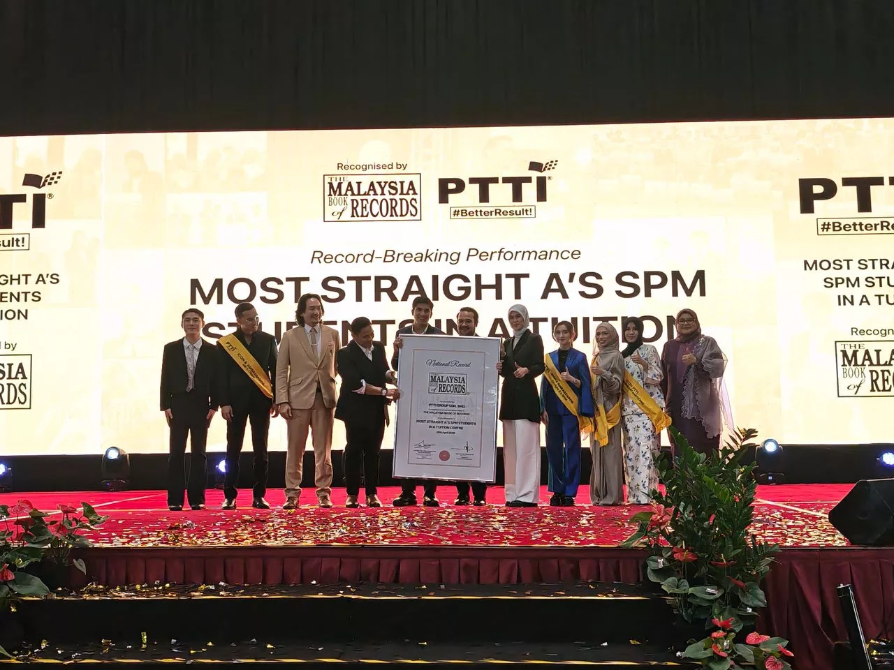 Alyssa Dezek Sasar Ijazah Perniagaan, Dedah Formula ‘Straight A’ SPM & Peranan Besar PTTI – “Saya Memang Minat Bisnes.”