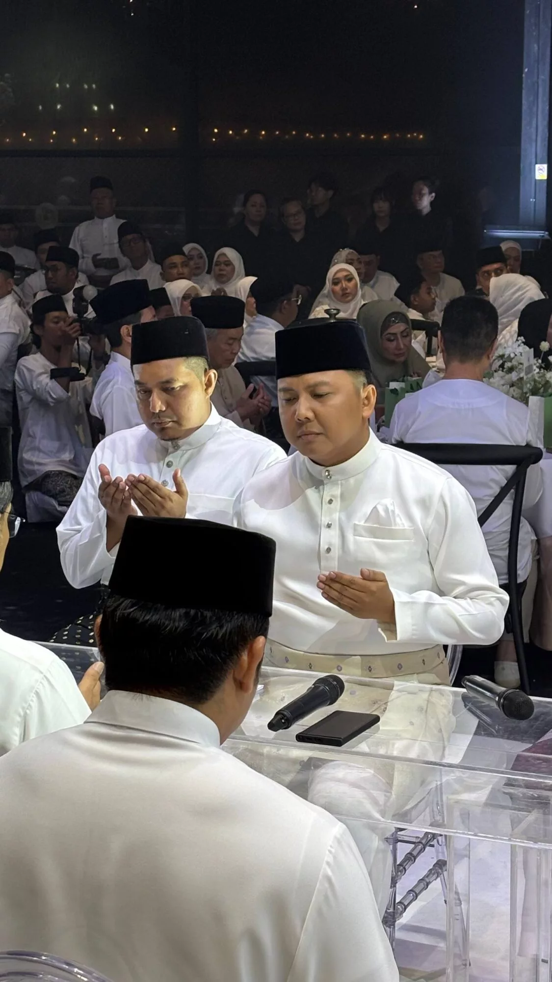 Radin Selamat Bergelar Suami Nur Amirah, Serah Mas Kahwin RM15,020.26 & Pohon Emas Sakura