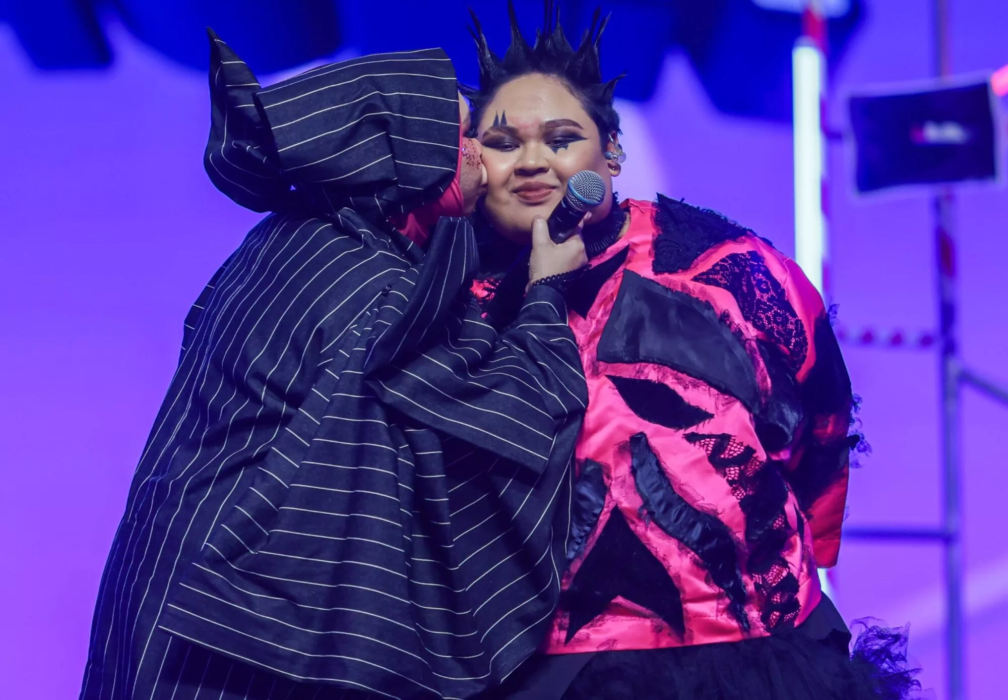 “Nak Tengok Saya Pakai Crop Top Ke?,” - Cik B Ulas Pilih Stail ‘Uniseks’ Demi Keselesaan, Vida Pula Syukur Anak Mula Tampil Feminin 10 “Nak Tengok Saya Pakai Crop Top Ke?,” – Cik B Ulas Pilih Stail ‘Uniseks’ Demi Keselesaan, Vida Pula Syukur Anak Mula Tampil Feminin