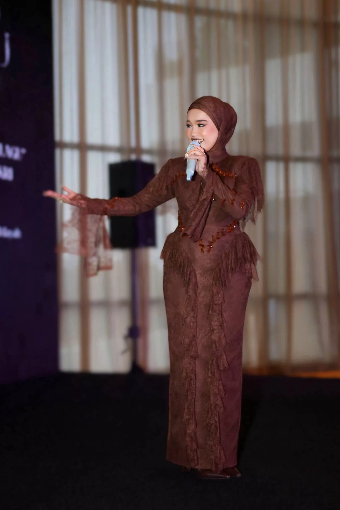 “Mereka Sayang Saya…,” – Ernie Zakri Ambil Positif Kritikan Peminat, Ada Mahu Dirinya Fokus Muzik Sahaja