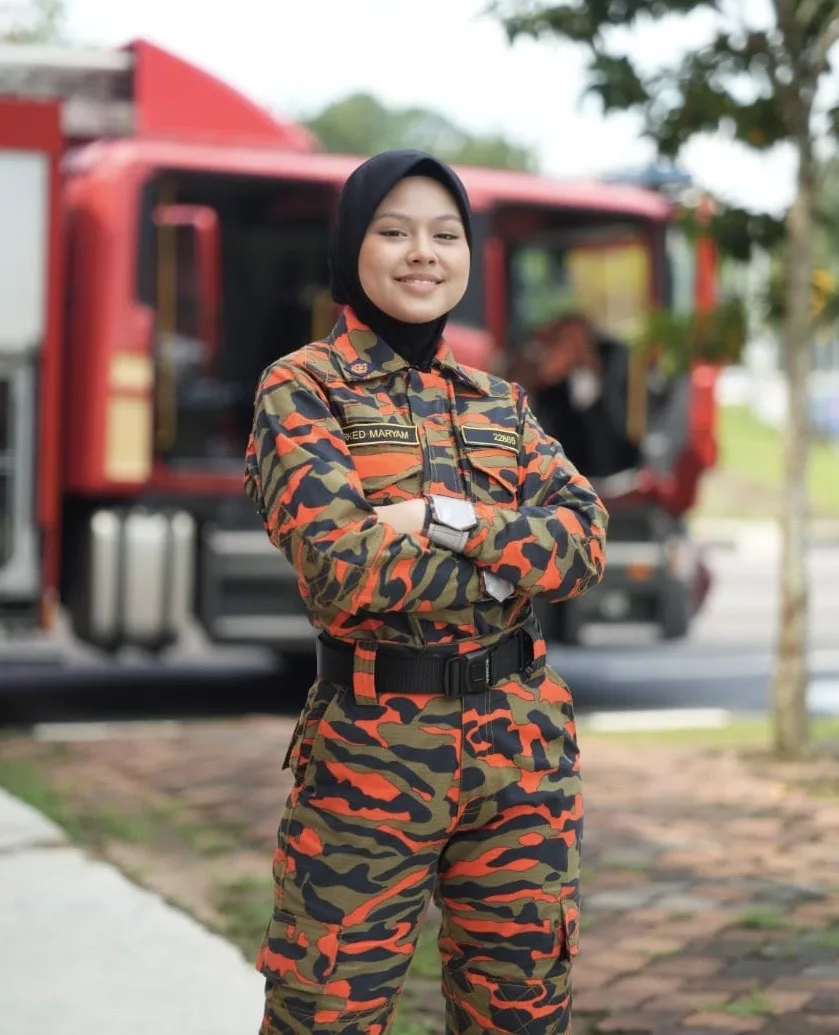 Berusia 19 Tahun & Pernah Menang Miss Kuala Lumpur, Dania Iza Kini Sahut Cabaran Dunia Lakonan… Keluar Zon Selesa Demi ‘PB Orked’ 7 Berusia 19 Tahun & Pernah Menang Miss Kuala Lumpur, Dania Iza Kini Sahut Cabaran Dunia Lakonan… Keluar Zon Selesa Demi ‘PB Orked’