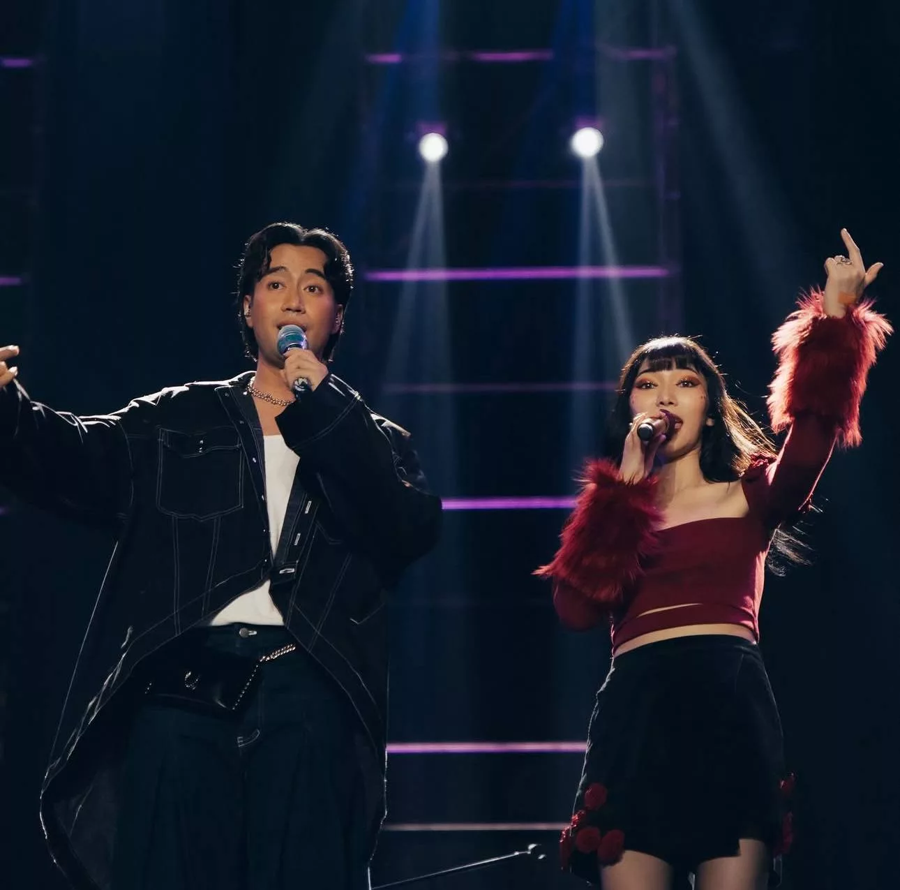 “Dia Tak Pernah Tunjuk Rasa Sakit,” – Isyana Sarasvati Kongsi Momen Rakam Lagu Dengan Allahyarham Vidi Aldiano, Semangat Juang Sahabat Jadi Inspirasi