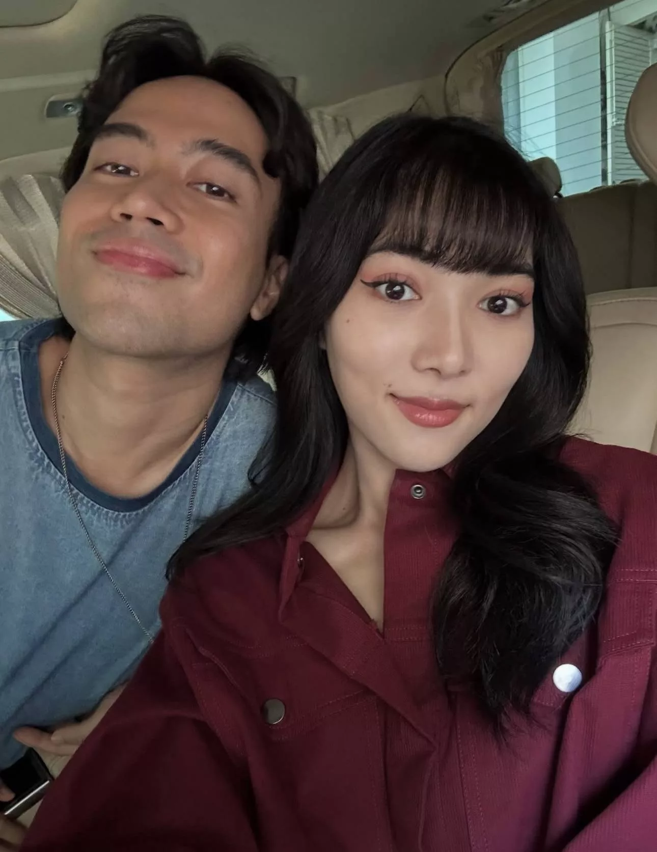“Dia Tak Pernah Tunjuk Rasa Sakit,” – Isyana Sarasvati Kongsi Momen Rakam Lagu Dengan Allahyarham Vidi Aldiano, Semangat Juang Sahabat Jadi Inspirasi