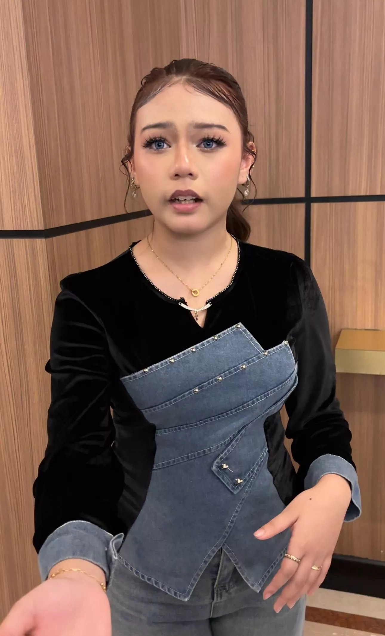 “Ada Guru Datang Rumah Mengajar,” – Auddra Nafi Tinggal Pelajaran, Fokus SPM Mulai Julai