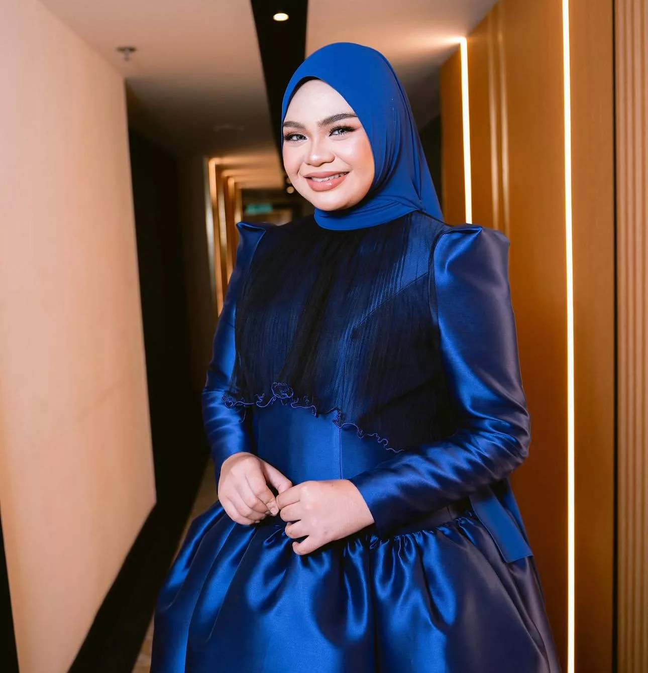 “Mak Salmah Sangat Tegas…,” - Siti Nurhaliza Mahu Umairah Utamakan Pelajaran, Imbau Momen Waktu Masih Bersekolah 9 “Mak Salmah Sangat Tegas…,” – Siti Nurhaliza Mahu Umairah Utamakan Pelajaran, Imbau Momen Waktu Masih Bersekolah