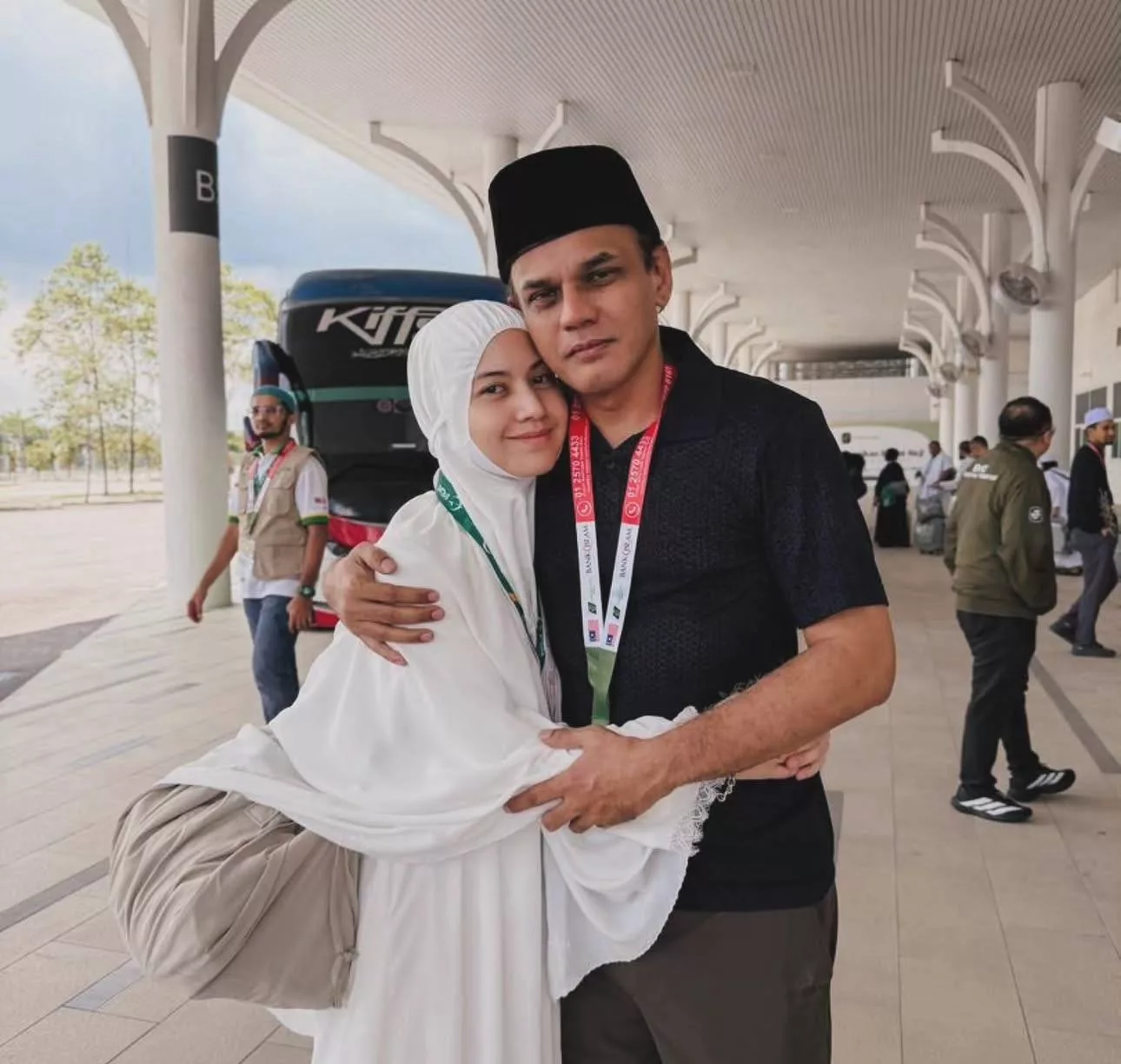 “Kena Sentiasa Bersangka Baik,” - Lisa Surihani Kongsi Hikmah Di Sebalik Tunai Haji Tanpa Suami, Percaya Perancangan Allah SWT 6 “Kena Sentiasa Bersangka Baik,” – Lisa Surihani Kongsi Hikmah Di Sebalik Tunai Haji Tanpa Suami, Percaya Perancangan Allah SWT