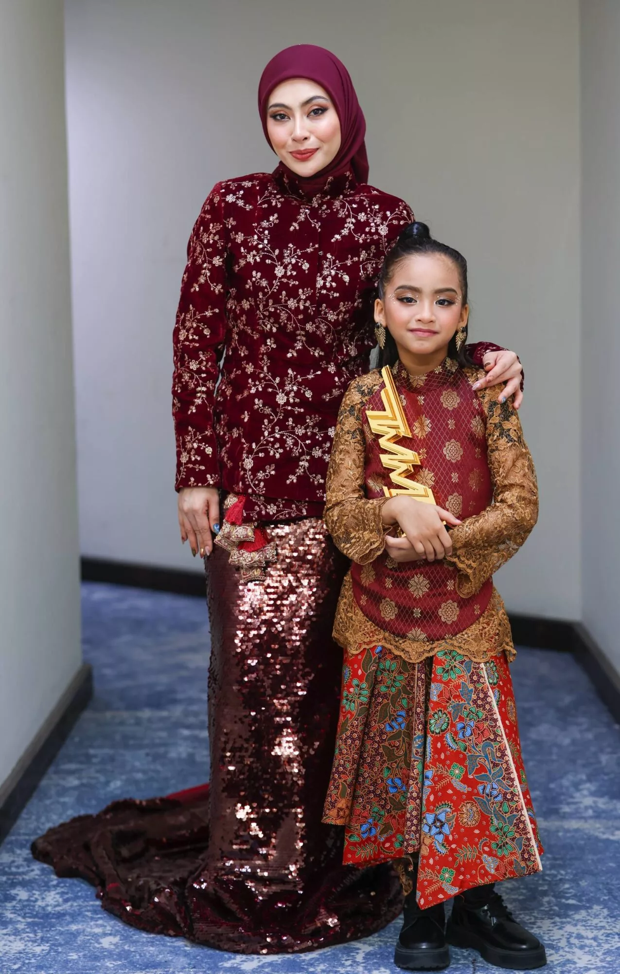 Anggrek Berjaya Buktikan Usia Bukan Penghalang, Adira Kawal Impak Populariti Anak - “Sebagai Ibu, Takut Juga Dengan Pujian Yang Berlebihan.” 7 Anggrek Berjaya Buktikan Usia Bukan Penghalang, Adira Kawal Impak Populariti Anak – “Sebagai Ibu, Takut Juga Dengan Pujian Yang Berlebihan.”