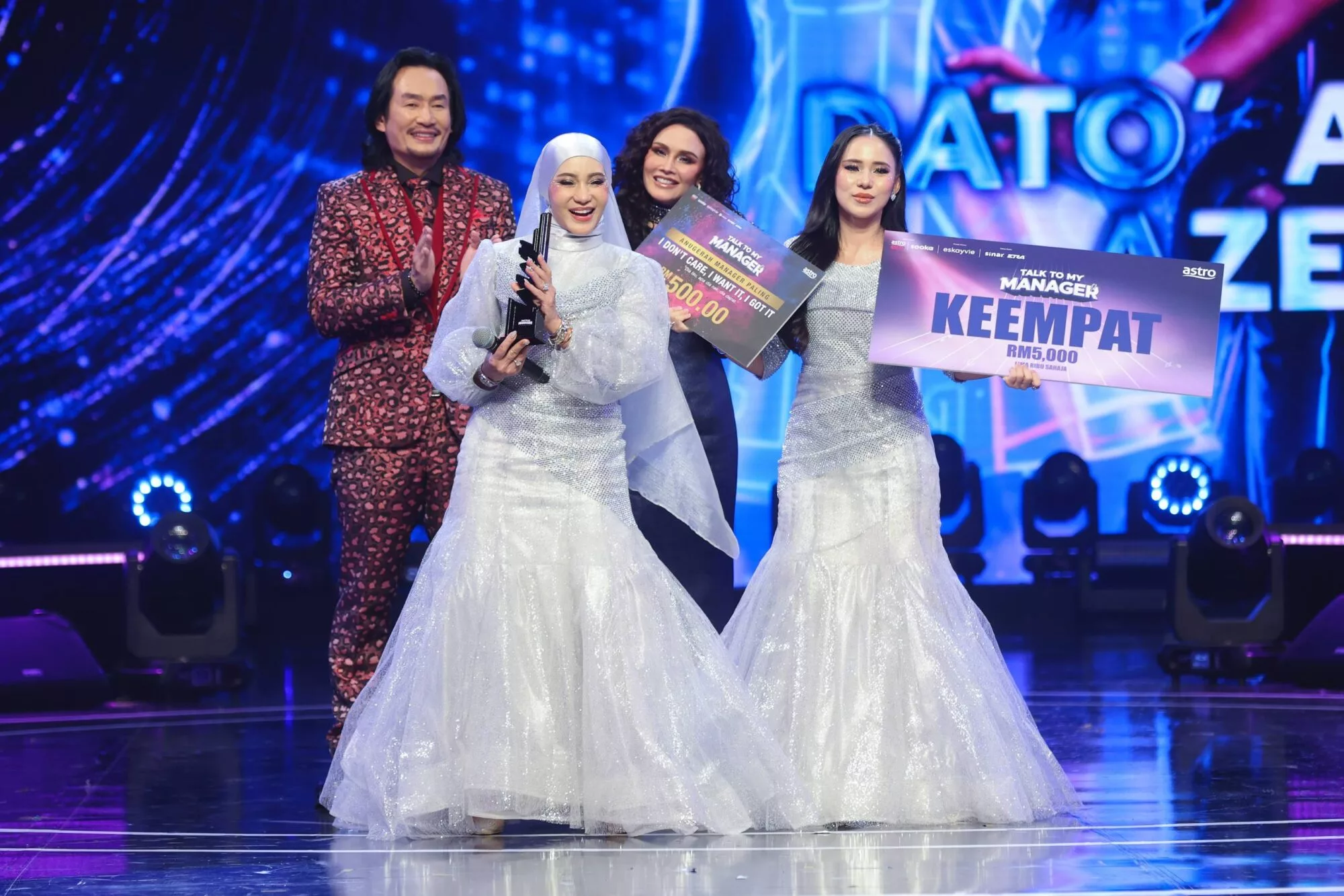 “Jika Filem Atau Telefilem, Saya Benarkan,” - Tumpang Gembira Lihat Kejayaan Keluarga TTMM2, A. Aida Mahu Azeva Fokus Menyanyi Berbanding Berlakon 6 “Jika Filem Atau Telefilem, Saya Benarkan,” – Tumpang Gembira Lihat Kejayaan Keluarga TTMM2, A. Aida Mahu Azeva Fokus Menyanyi Berbanding Berlakon