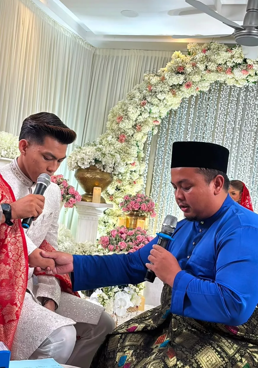 Zubir Khan Kini Suami Dr. Heama Maleini Dengan Sekali Lafaz, Momen Salam Restu Undang Sebak