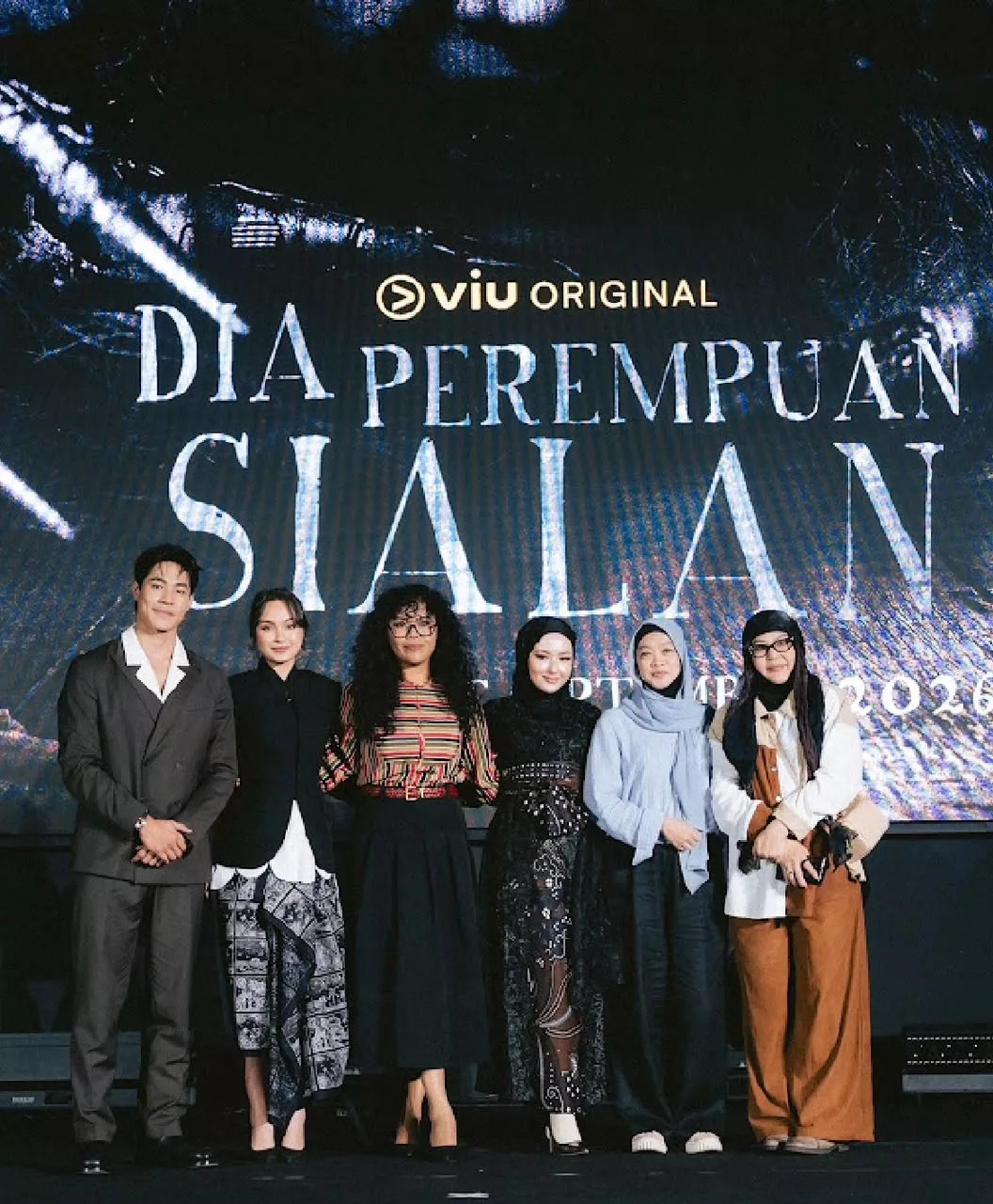Meerqeen ‘Langgar’ Prinsip Demi Kerja, Rupanya Pernah Letak Pendirian Takkan Buat Genre Horror Sampai Adik Cecah 10 Tahun 6 Meerqeen ‘Langgar’ Prinsip Demi Kerja, Rupanya Pernah Letak Pendirian Takkan Buat Genre Horror Sampai Adik Cecah 10 Tahun