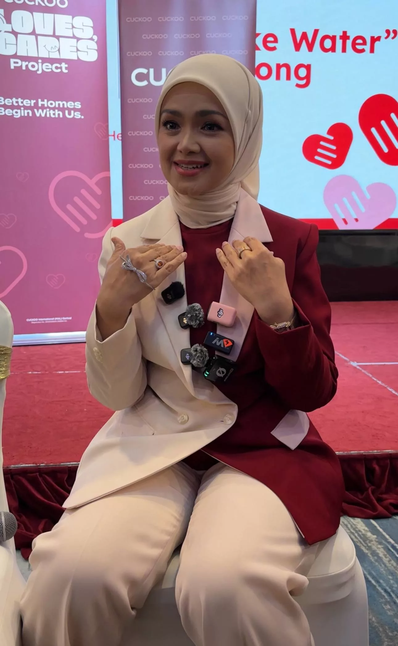 “Rasa Nak Menangis Pun Ada…,”- Siti Nurhaliza Terharu Peminat ‘Battle’ Beli Tiket Konsert, Ada Sanggup Keluar Duit KWSP 7 “Rasa Nak Menangis Pun Ada…,”- Siti Nurhaliza Terharu Peminat ‘Battle’ Beli Tiket Konsert, Ada Sanggup Keluar Duit KWSP