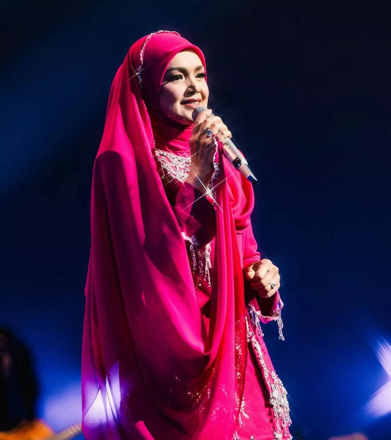 “Akan Mulakan Latihan Dalam Bulan Ini,” – Siti Nurhaliza Terbuka Terima Cadangan Peminat, Ulas Artis Jemputan Konsert Gema Bumantara