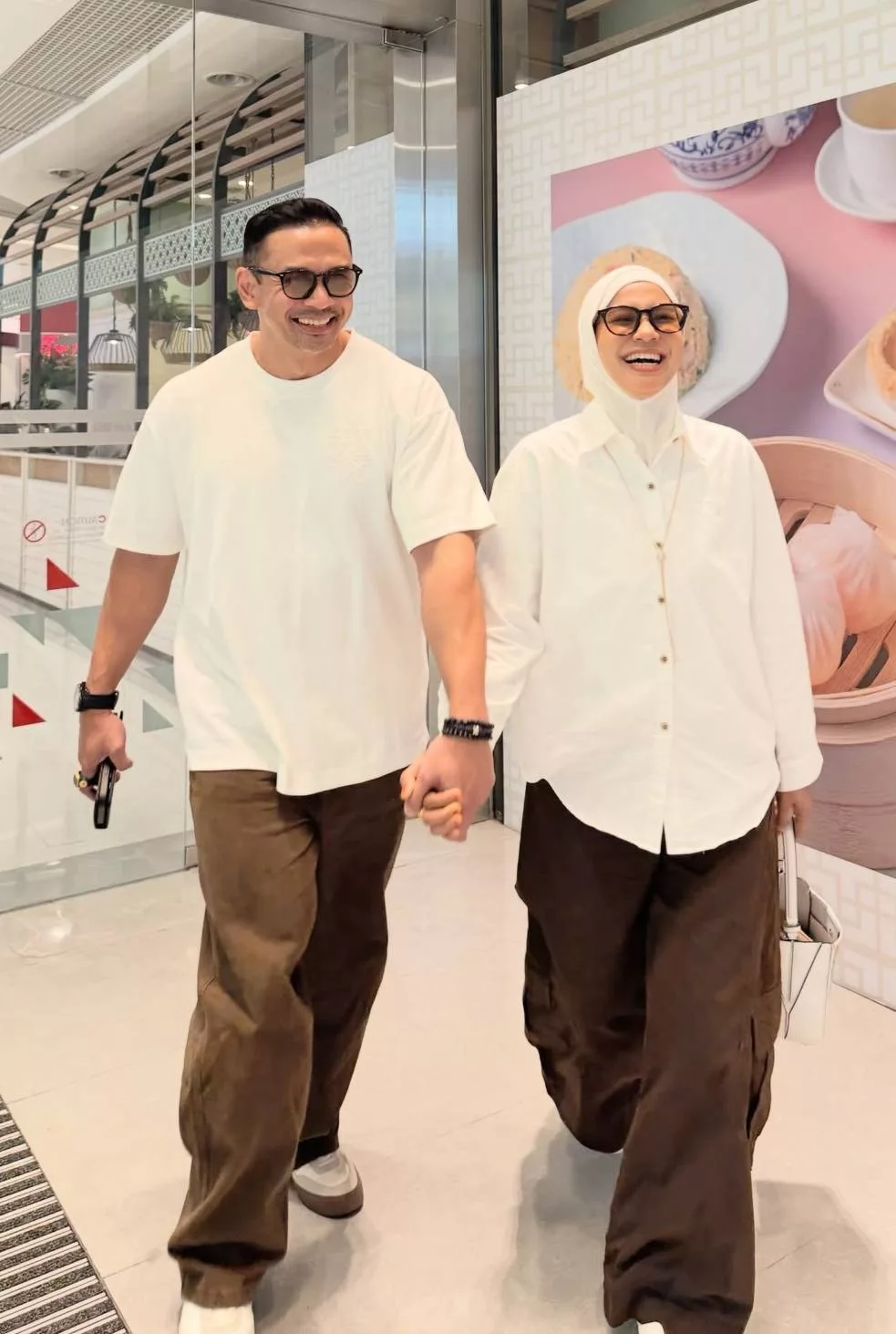 “Jika Ada Manusia Yang Merendahkan, Mencaci Atau Menzalimi Kami, Jadikan Ia Penghapus Dosa,”- Norman Hakim 6 “Jika Ada Manusia Yang Merendahkan, Mencaci Atau Menzalimi Kami, Jadikan Ia Penghapus Dosa,”- Norman Hakim