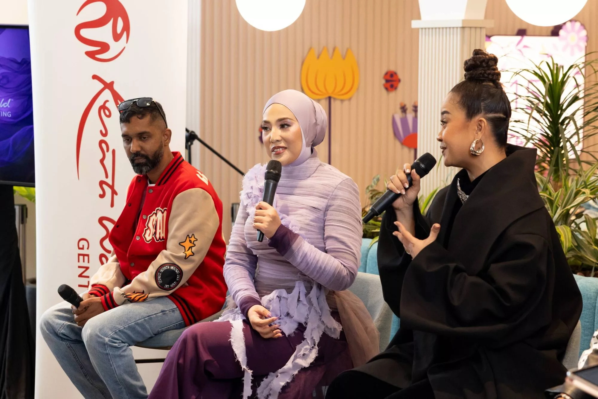 Shila Amzah Rancang Bawa Keluarga Berhijrah & Cari Rezeki Ke China, Takkan Lupa Peminat Malaysia – “Saya Tak Menolak Sekiranya…”