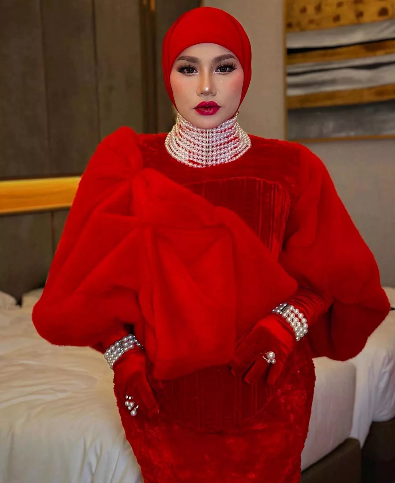 “Kita Kena Raikan Tanpa Ada Perasaan Iri Hati,” - Elly Mazlein Terbuka Bergandingan Dengan Hos Muda, Perjelas Kenyataan ‘Gantung Mikrofon’ 8 “Kita Kena Raikan Tanpa Ada Perasaan Iri Hati,” – Elly Mazlein Terbuka Bergandingan Dengan Hos Muda, Perjelas Kenyataan ‘Gantung Mikrofon’