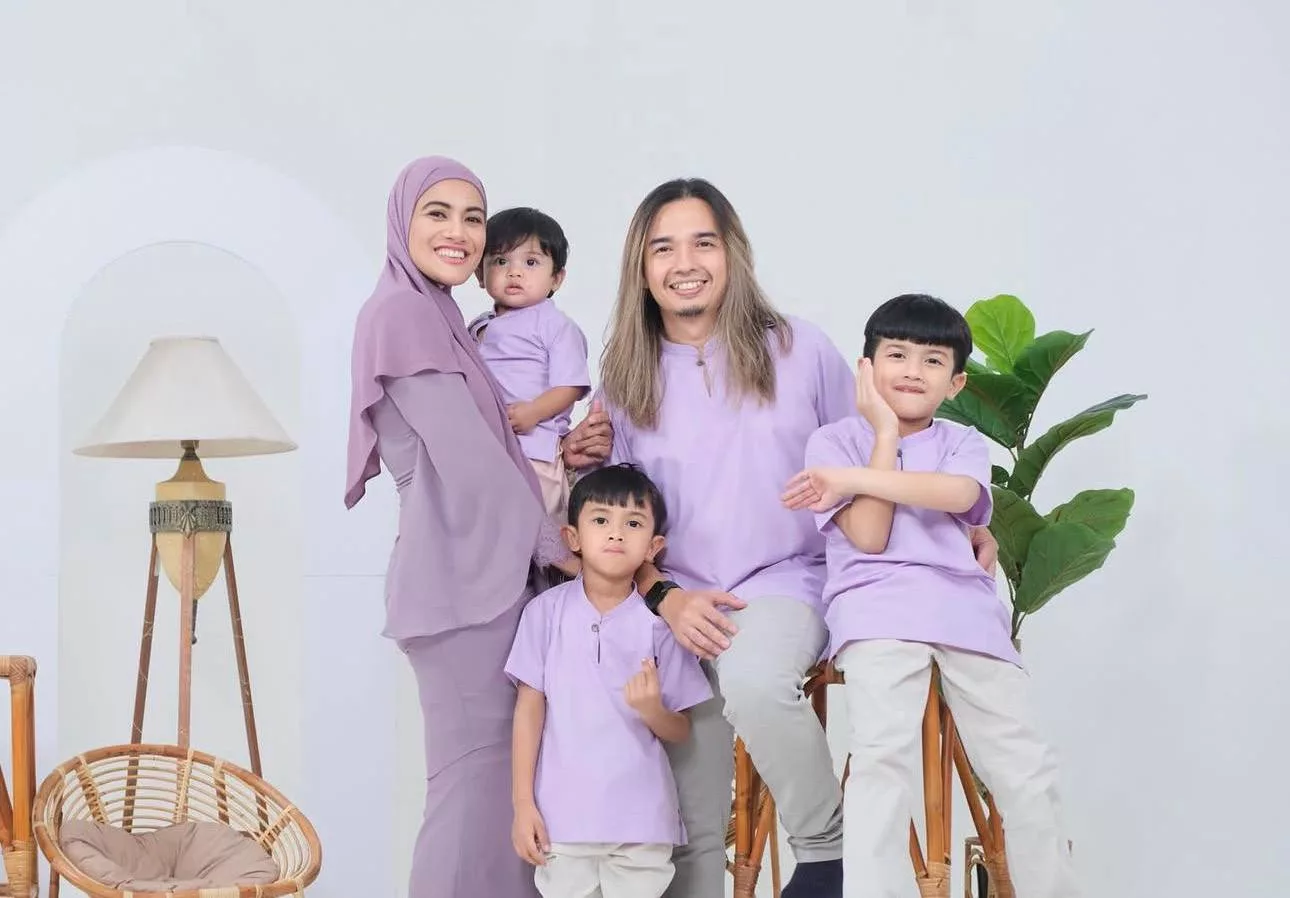 Isteri Rody Kristal Umum Hamil Lagi, Panjat Doa Moga Kandungan Selamat – “Alhamdulillah, Kesebelasan Utama Kami Semakin Bertambah.”