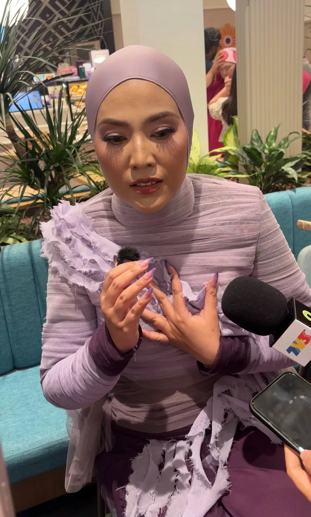 Pernah Lalui Fasa Sukar, Shila Amzah Kini Syukur Nikmati Kebebasan Selepas 25 Tahun Dalam Industri – “Ini Hadiah Di Kemudian Hari Buat Saya.”