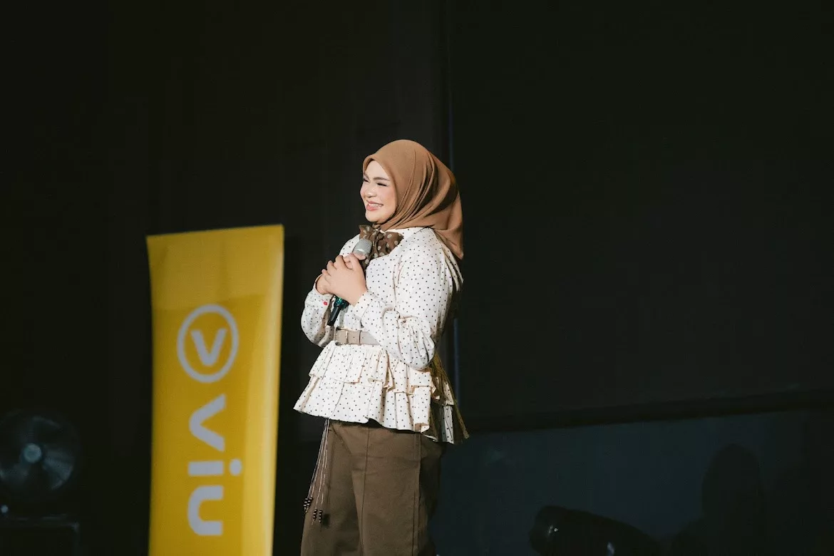 "Saya Akan 'Slow Down' Sikit," - Umairah Perlahankan Karier, Fokus SPM Dahulukan Pelajaran 10 “Saya Akan ‘Slow Down’ Sikit,” – Umairah Perlahankan Karier, Fokus SPM Dahulukan Pelajaran