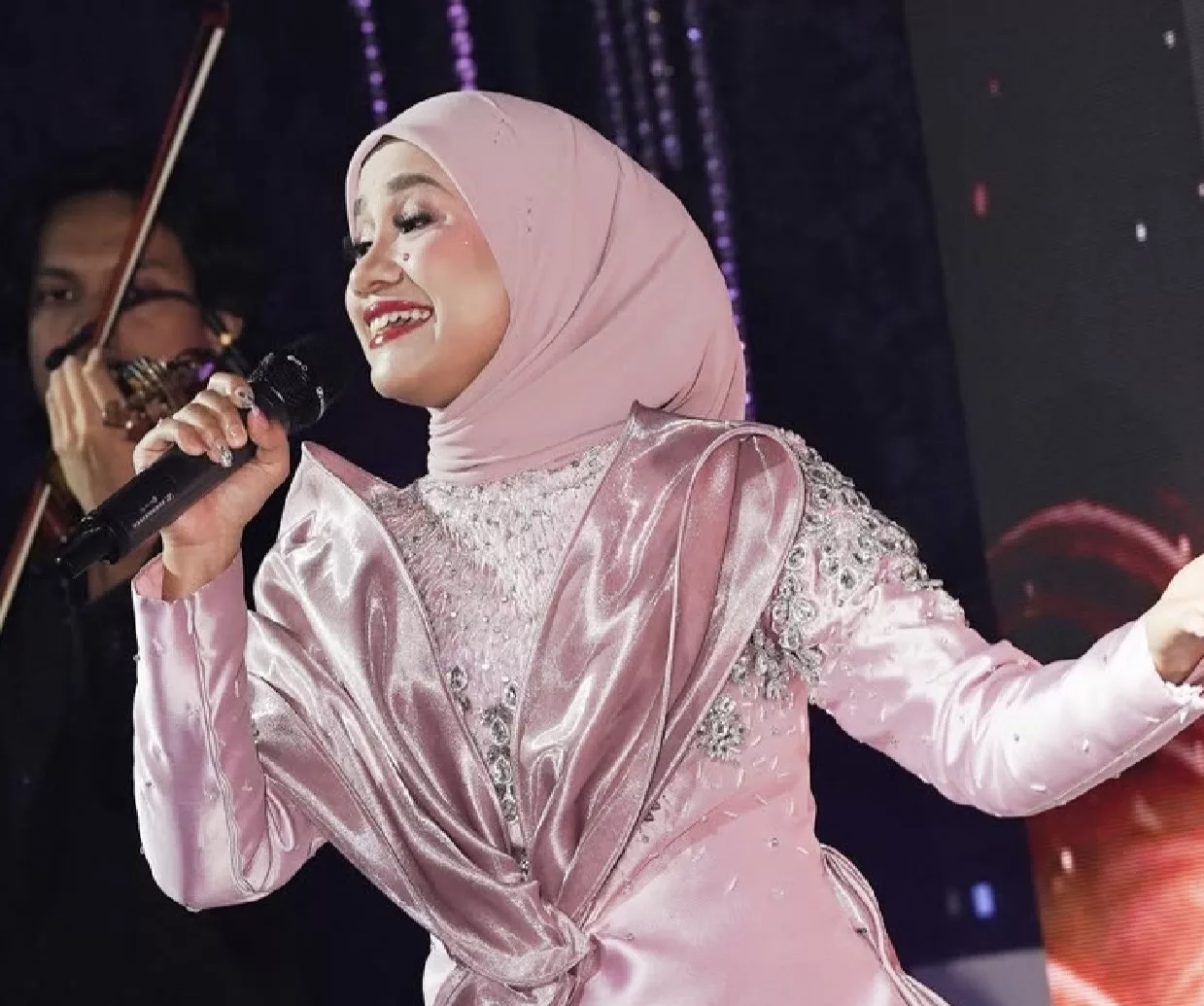 “Saya Termenangis, Sudah Lama Nantikan Detik Ini,” – ‘Comeback’ Serius Mila Jirin Selepas 10 Tahun, Tegas Belum Mahu Bersara