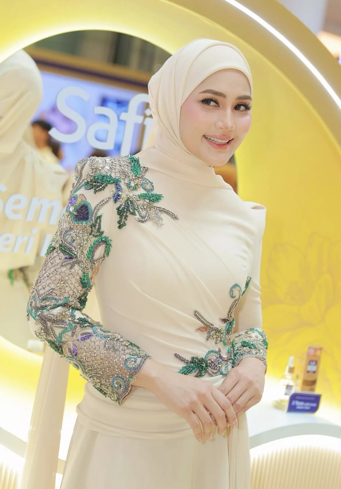 Fasha Sandha Pegang Prinsip ‘Never Explain Yourself’, Enggan Layan Kecaman Netizen – “Tak Perlu Jelas Semua Benda.”