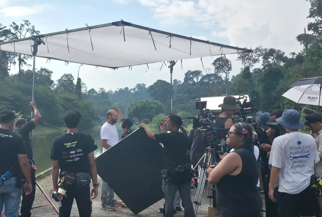 Filem Mega Arab Pertaruh Karim Abdel Aziz & Yasmine Sabri, Jalani Sesi Penggambaran Tertutup Lebih Dua Minggu Di Malaysia 11 Filem Mega Arab Pertaruh Karim Abdel Aziz & Yasmine Sabri, Jalani Sesi Penggambaran Tertutup Lebih Dua Minggu Di Malaysia