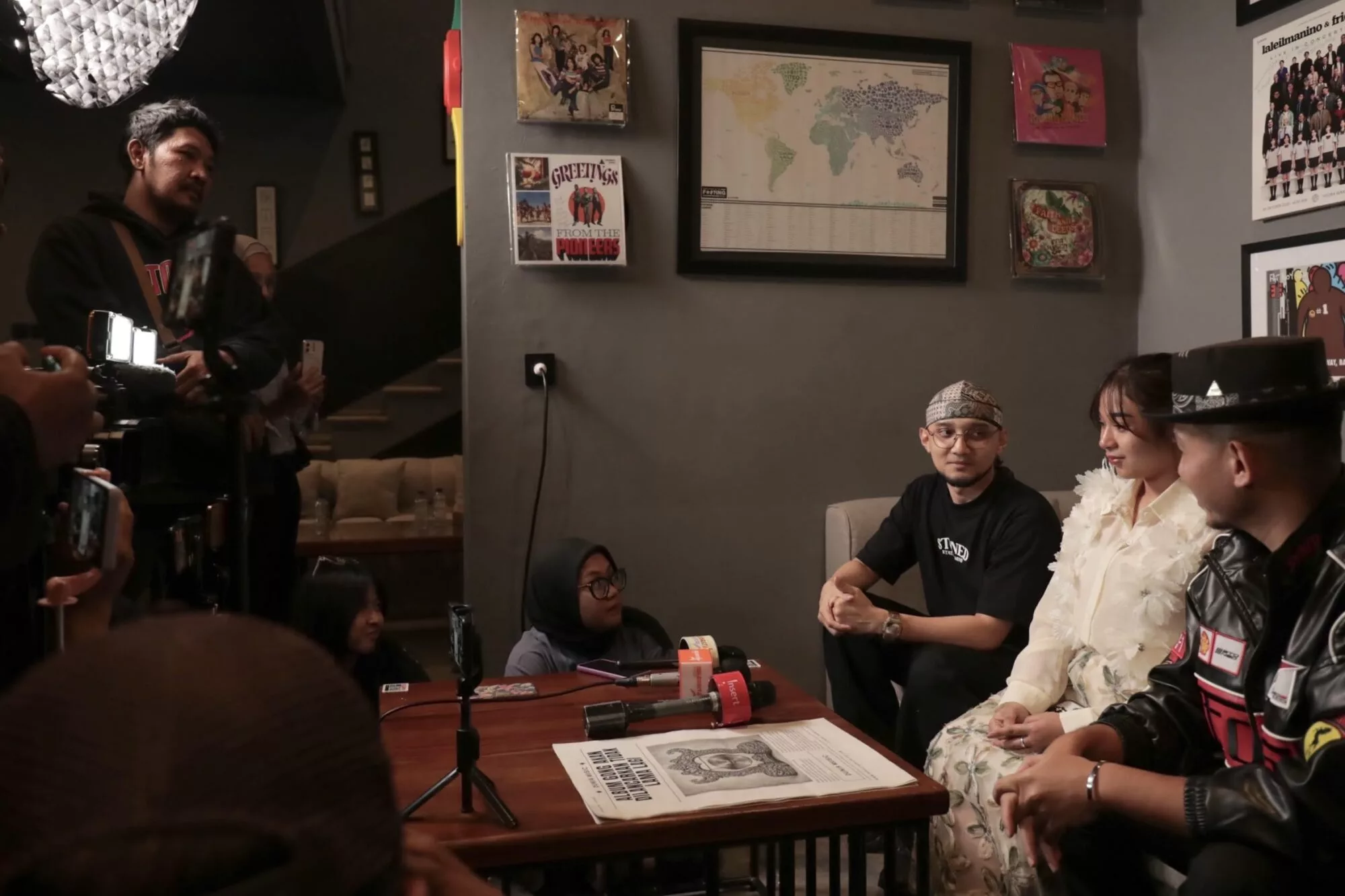 Kmy Kmo & Luca Sickta Angkat Warisan Nusantara Bersama Niken Salindry, ‘Tinggi’ Satukan Dua Negara